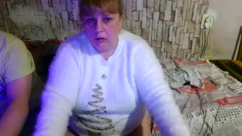 Snapshot of yulia1979 chatting on 12/15/25, 10:14 Yula online show from 12/15/25, 10:14