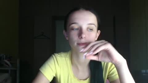 Yuliia online show from 10/02/25, 11:28