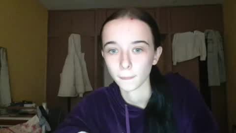 Yuliia online show from 10/28/25, 12:09