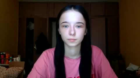 Yuliia online show from 05/28/26, 08:44