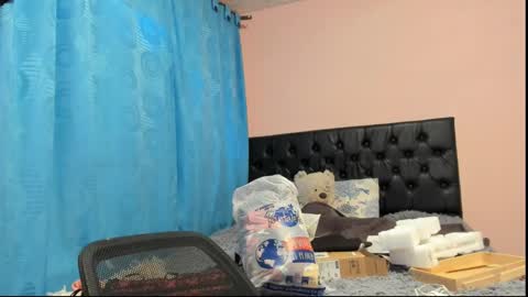 Snapshot of yulico chatting on 01/30/25, 03:51 emmy online show from 01/30/25, 03:51