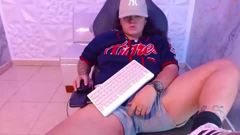 Snowflake online show from 03/04/26, 04:40