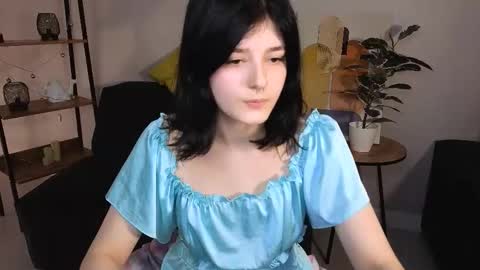 Yumi online show from 03/02/26, 10:11