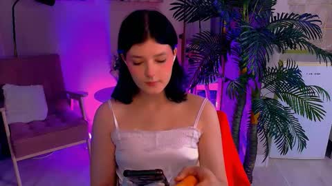 Yumi online show from 03/18/26, 02:31