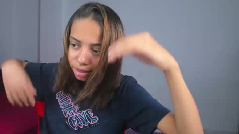 Snapshot of yumi_hanna chatting on 03/27/26, 04:18 yumi_hanna online show from 03/27/26, 04:18