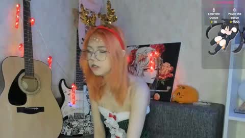 Snapshot of yumiko_uwu chatting on 12/25/24, 08:18 Yumeko online show from 12/25/24, 08:18