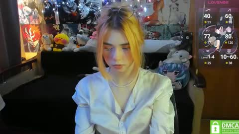 Snapshot of yumiko_uwu chatting on 02/25/25, 08:14 Yumeko online show from 02/25/25, 08:14