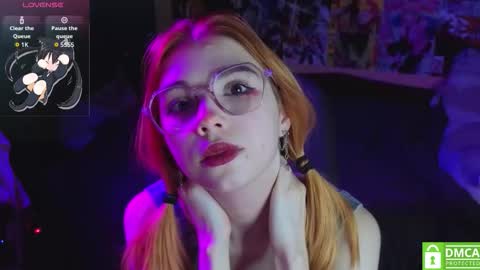 Snapshot of yumiko_uwu chatting on 09/22/25, 05:15 Yumeko online show from 09/22/25, 05:15