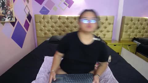 Snapshot of yumiviolet chatting on 02/28/26, 05:19 YumiViolet online show from 02/28/26, 05:19