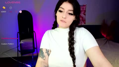 YumemiyaYumi online show from 02/09/25, 10:21