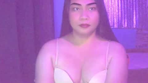 Snapshot of yummy_jane12 chatting on 11/22/25, 12:15 Boa Bigcock online show from 11/22/25, 12:15