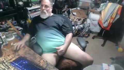 yummyflguy online show from 06/04/26, 10:49
