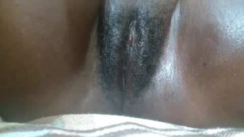 Snapshot of yummyhotclit4 chatting on 02/10/26, 08:46 jessy online show from 02/10/26, 08:46