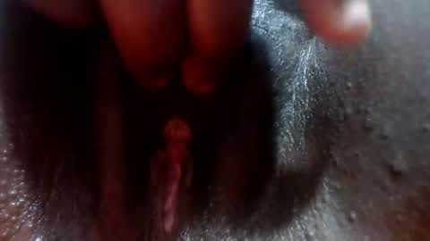 Snapshot of yummyhotclit4 chatting on 02/17/26, 07:20 jessy online show from 02/17/26, 07:20