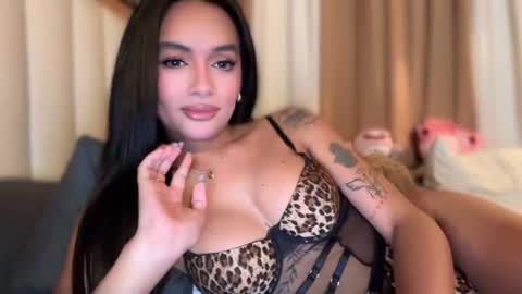 Goddes Renalyn online show from 03/19/26, 09:19