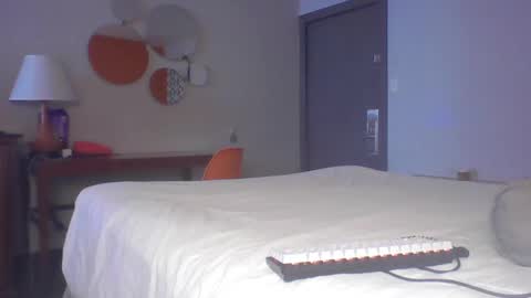 yummythick5150 online show from 02/02/25, 09:40