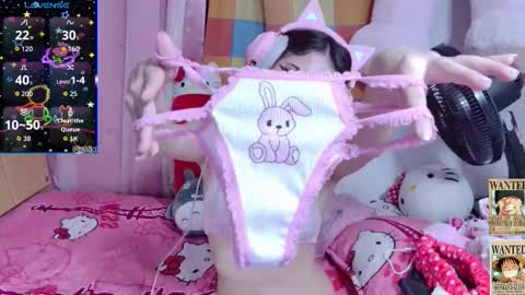 Snapshot of yuna_pink666 chatting on 09/11/25, 12:22 yuna_pink666 online show from 09/11/25, 12:22