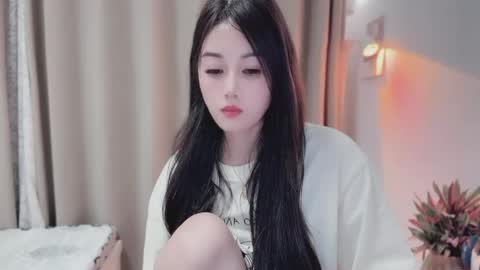YunEr online show from 05/19/26, 02:34