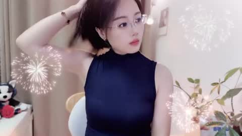 Snapshot of yuner0715 chatting on 06/28/26, 02:12 YunEr online show from 06/28/26, 02:12