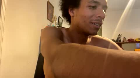 Snapshot of yunganddumb42069 chatting on 10/25/25, 10:37 Yunganddumb42069 online show from 10/25/25, 10:37