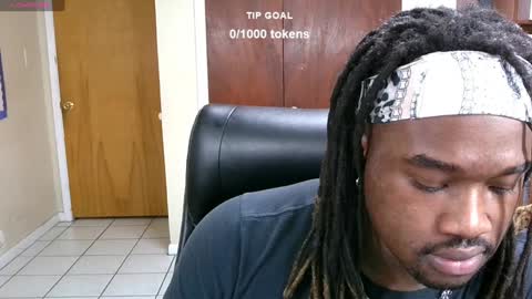 Snapshot of yungbbcbro chatting on 01/03/25, 05:28 Octavian online show from 01/03/25, 05:28