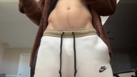 Snapshot of yungbull06 chatting on 02/14/25, 06:29 Yung Bull online show from 02/14/25, 06:29