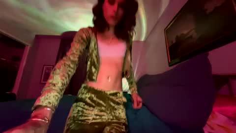 BbyTSSLut online show from 09/12/25, 11:21