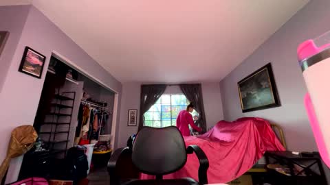 BbyTSSLut online show from 09/24/25, 01:20