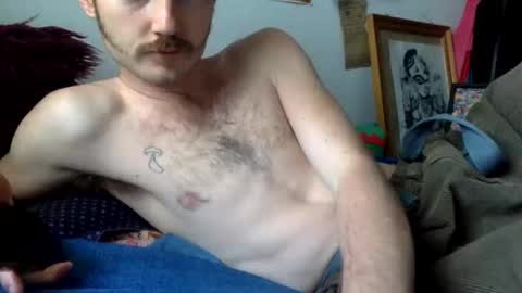 Snapshot of yunggeezer chatting on 10/28/25, 04:27 yunggeezer online show from 10/28/25, 04:27