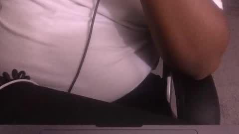 yungin470 online show from 05/28/26, 09:39