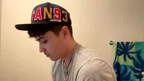 yungstudbev online show from 01/06/25, 07:20