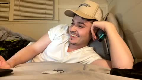 yungstudbev online show from 03/08/25, 05:38