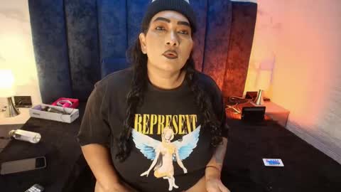 yunkeyc online show from 01/07/26, 02:03