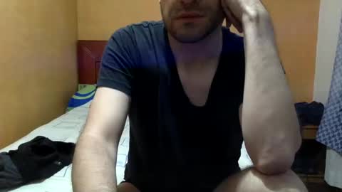 Snapshot of yuquiao chatting on 01/04/25, 01:42 yuquiao online show from 01/04/25, 01:42