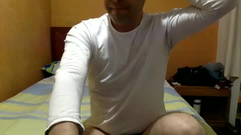 Snapshot of yuquiao chatting on 09/24/25, 03:32 yuquiao online show from 09/24/25, 03:32