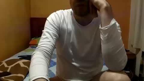 Snapshot of yuquiao chatting on 10/15/25, 03:17 yuquiao online show from 10/15/25, 03:17