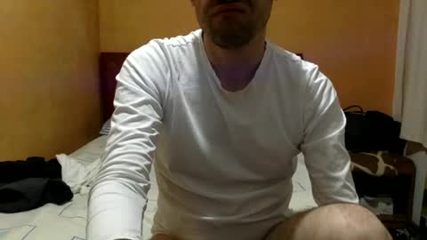 Snapshot of yuquiao chatting on 06/15/26, 02:47 yuquiao online show from 06/15/26, 02:47