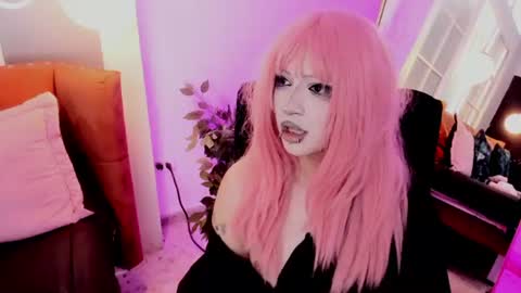 Yuri Kay online show from 06/19/26, 07:50