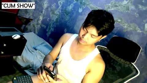 Snapshot of yuri_nation chatting on 03/03/25, 05:39 yuri nation online show from 03/03/25, 05:39