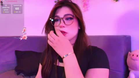 Yuri Stars online show from 02/06/26, 05:23