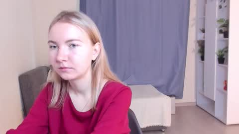 Snapshot of yuricazel chatting on 11/07/25, 07:19 Alesia online show from 11/07/25, 07:19