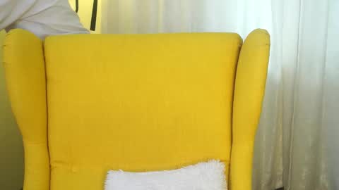 Alesia online show from 03/15/26, 08:31