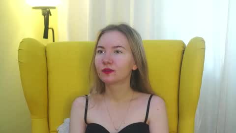 Alesia online show from 03/17/26, 07:01