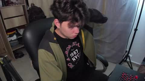 yurii_moody online show from 02/12/25, 12:48