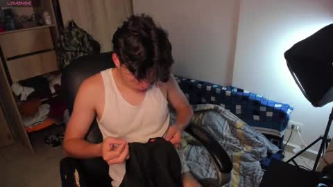 yurii_moody online show from 10/05/25, 11:46