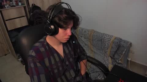 yurii_moody online show from 11/27/25, 07:27