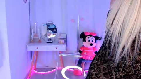 Maria online show from 02/18/25, 07:21