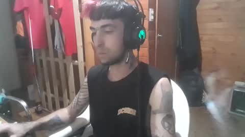 Yuumi online show from 11/11/25, 06:46