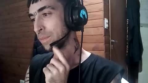 Yuumi online show from 02/25/26, 02:10