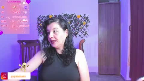 Snapshot of yuya_ss chatting on 10/31/25, 03:02 Yuya online show from 10/31/25, 03:02